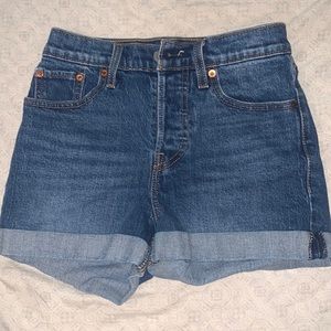Levis wedgie short